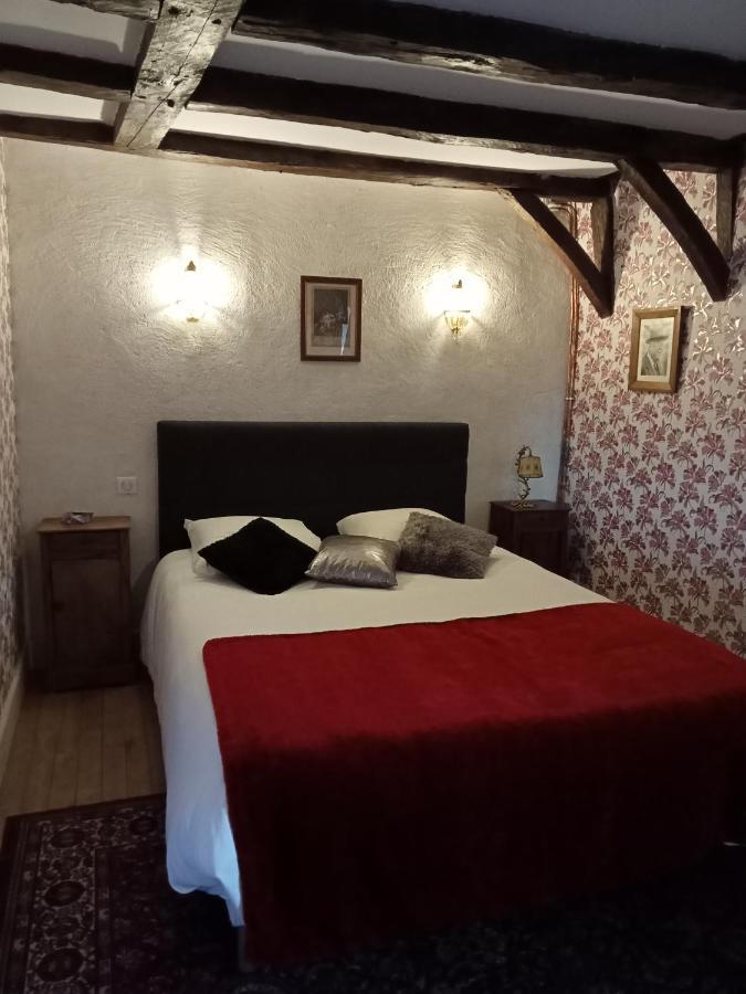 Chateau De Vassinhac Chambres D'Hotes Collonges La Rouge Exterior photo